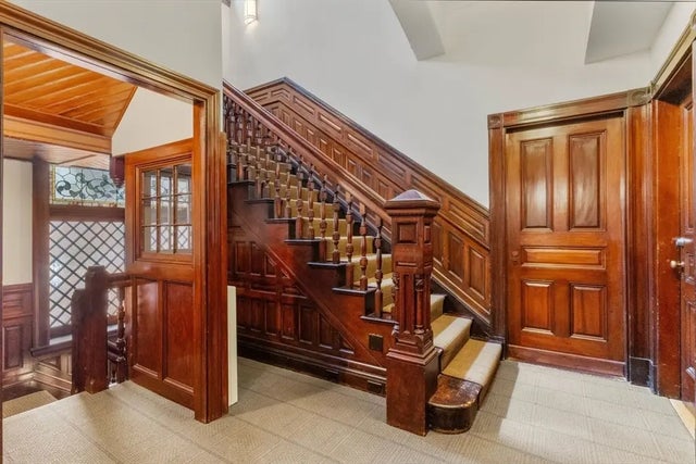 55 W Broadway #8, Boston