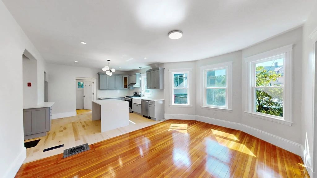294 Park St #294, Boston