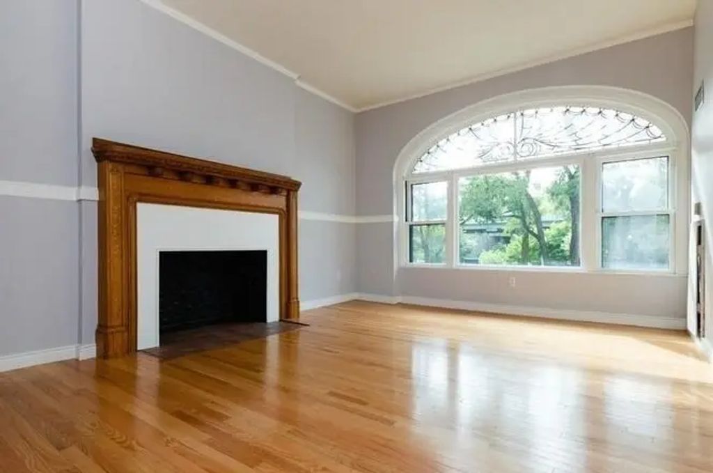 4 Charlesgate E #105, Boston