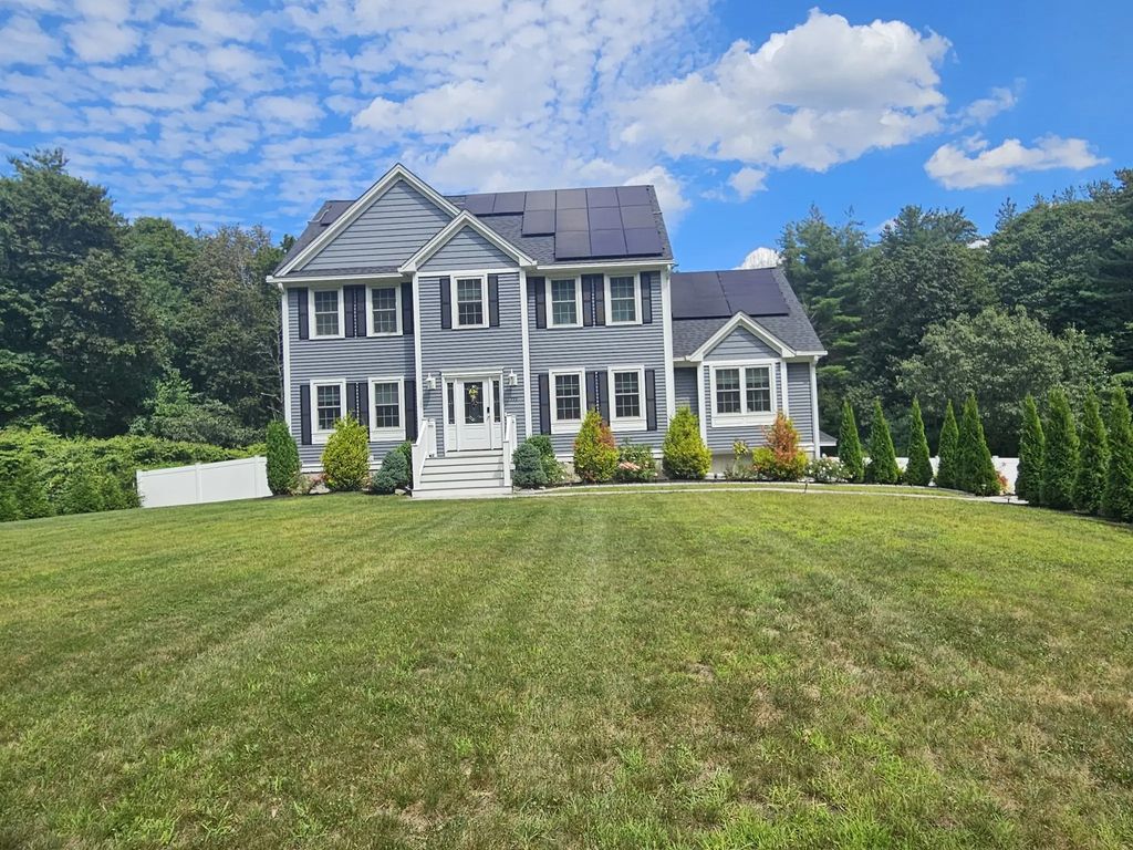 399 North Street, Tewksbury