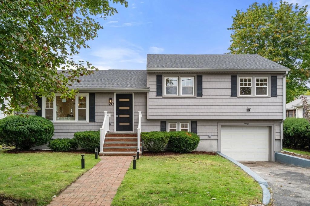 20 Homer Rd, Arlington