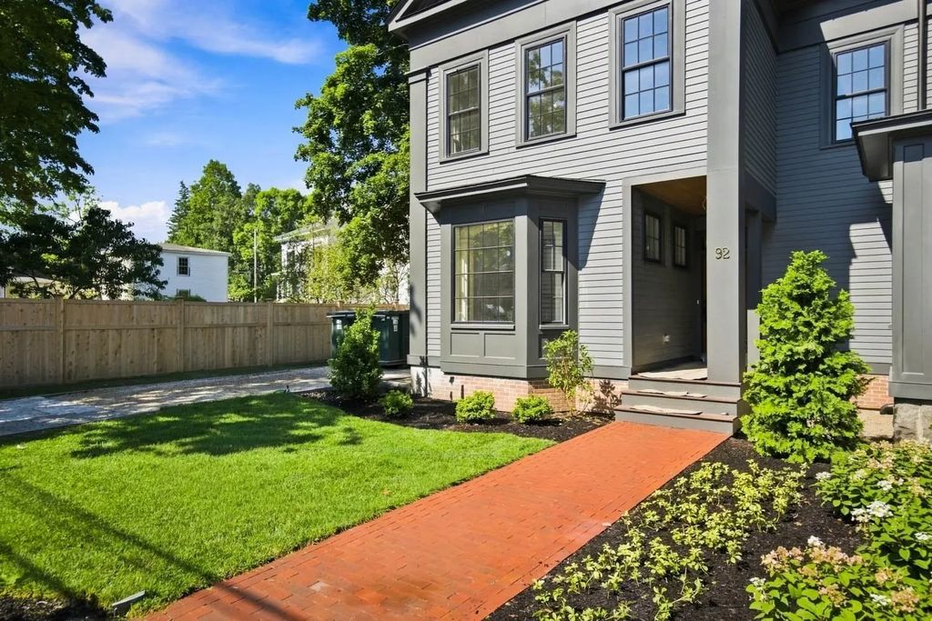 92 Federal Street #b, Newburyport