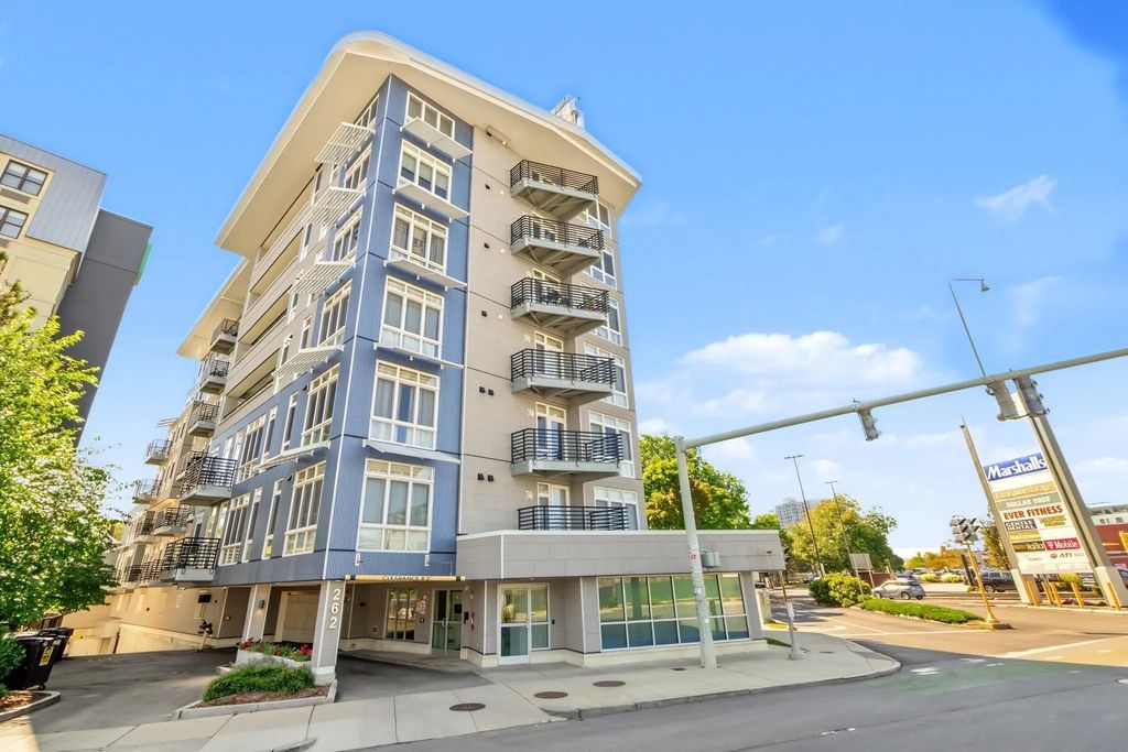 262 Monsignor Obrien Hwy #303, Cambridge