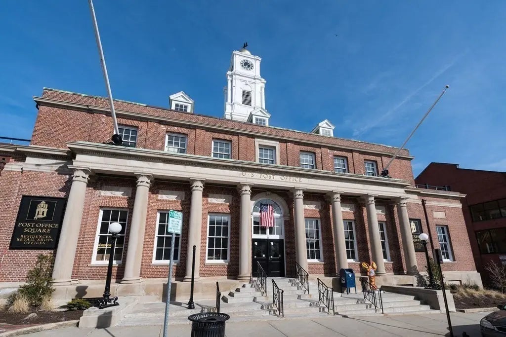 6 Main St Ext #604, Plymouth