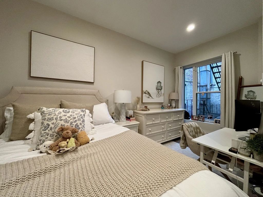 827 Boylston St. #101, Boston