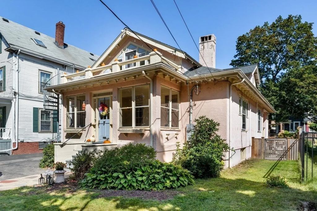 45 Summit Ave, Salem