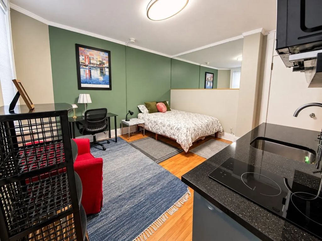 21 Beacon St #3k, Boston