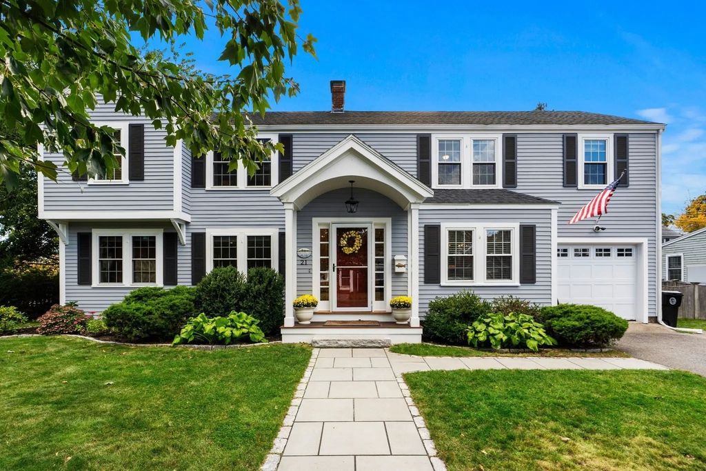 21 Hereford Rd, Marblehead