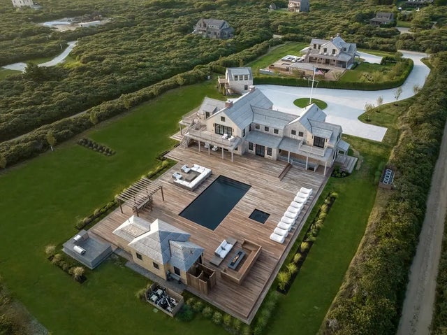 30 Devon Street - Full Compound, Nantucket
