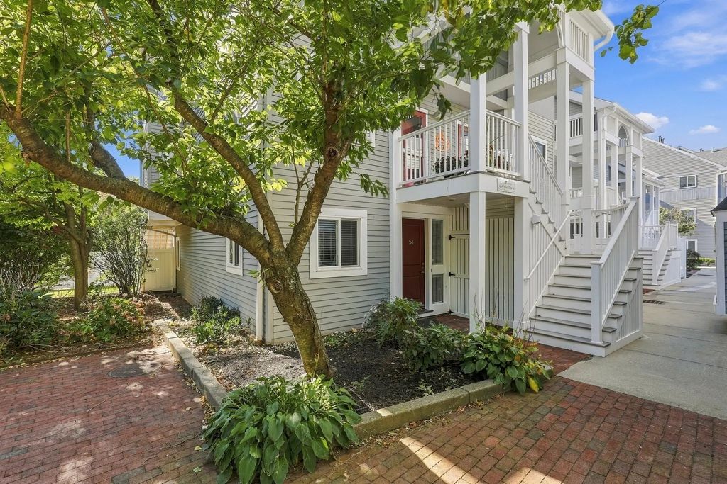 20 Ship Avenue #34, Medford
