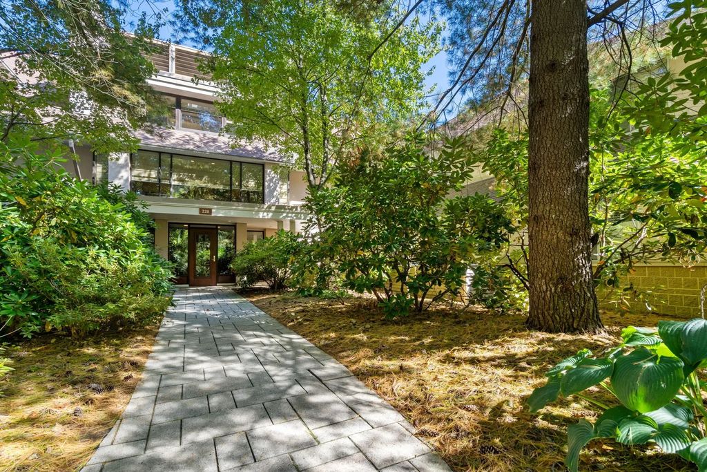 228 Allandale Road #2a, Boston