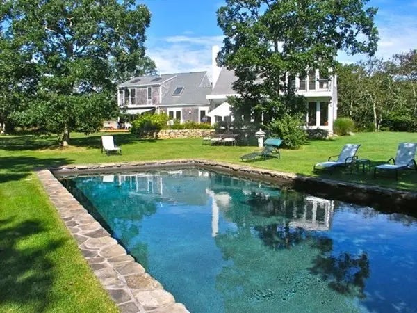 2 Nonamesset Rd Ed319, Edgartown