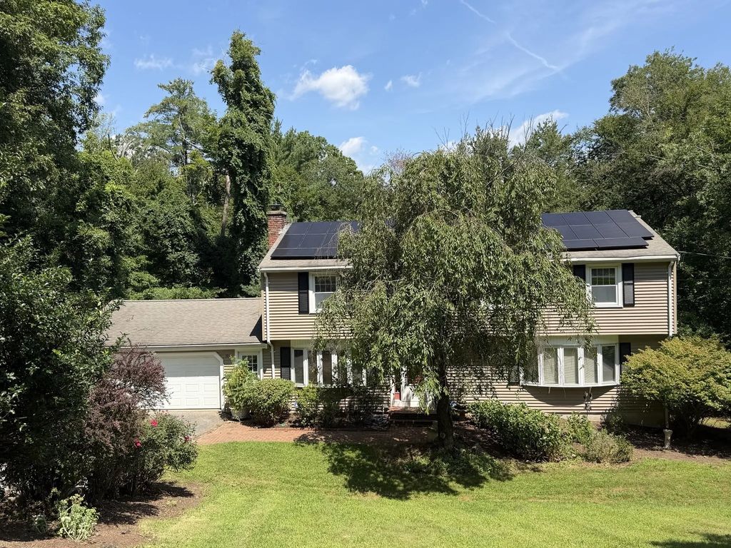 33 Carter Drive, Framingham