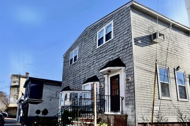118 Pleasant Street #21b, Marblehead