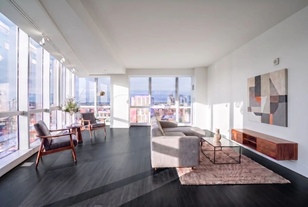 110 Stuart St #18b, Boston