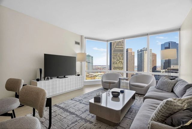1 Franklin St #2805, Boston