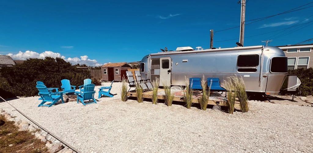 49 East Beach Rd, Westport