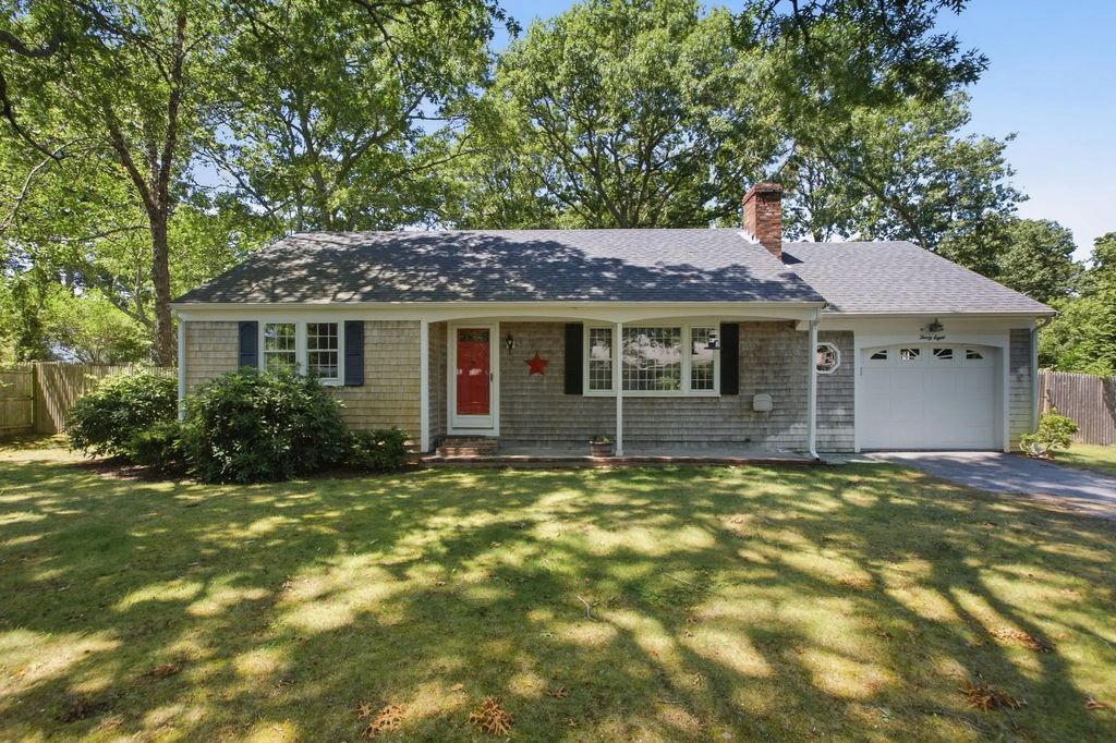 38 Mcnamara Rd, Yarmouth