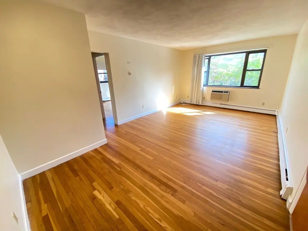 264 Grove Street #7, Newton