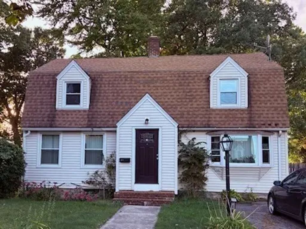 188 Bowles Park, Springfield