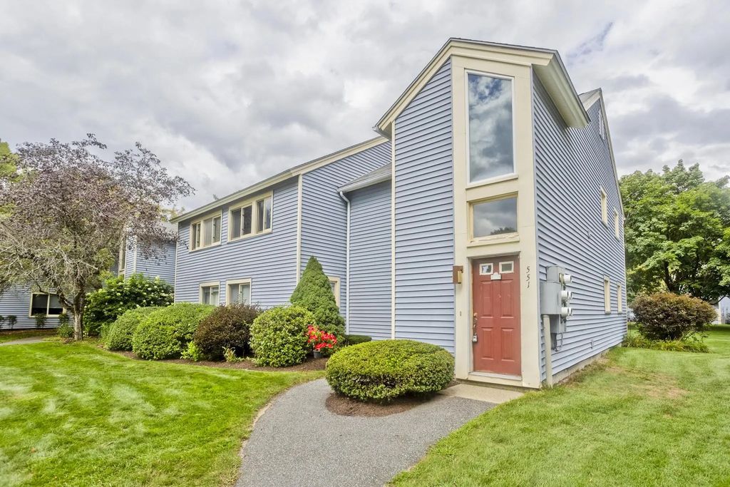 551 Nassau Dr #551, Springfield