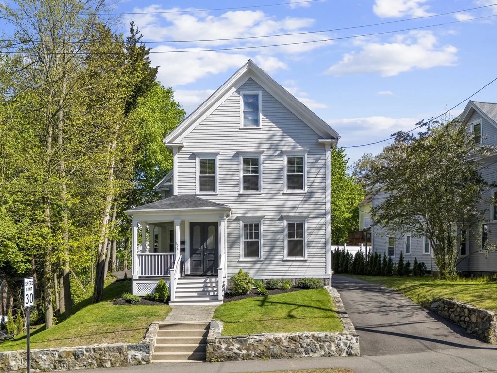 106 Central Avenue #2, Milton