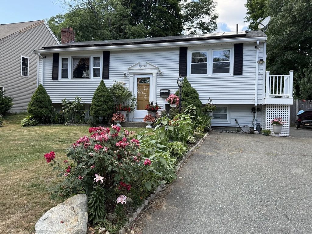 39 Central Street, Brockton