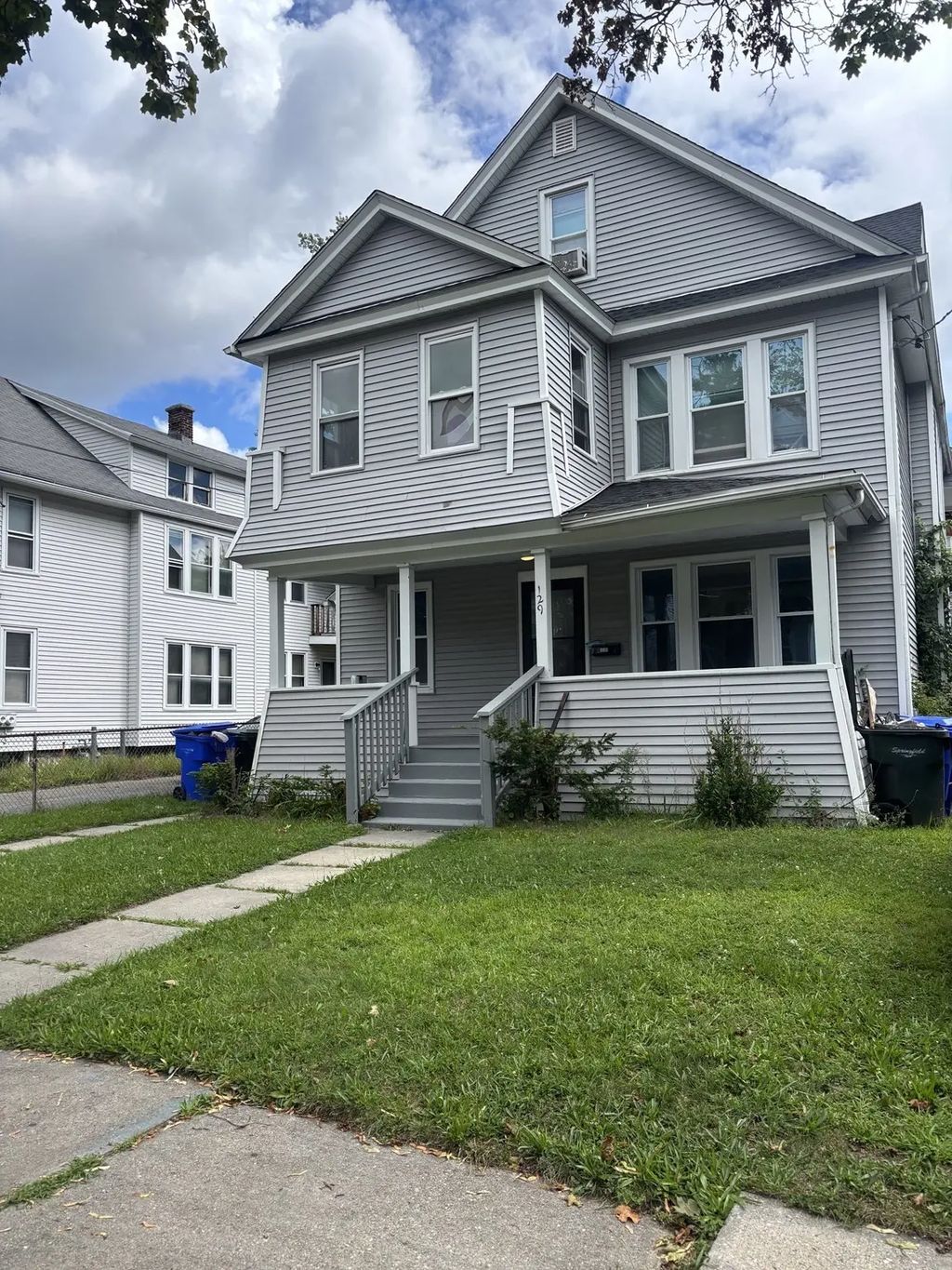129-131 W Alvord St, Springfield