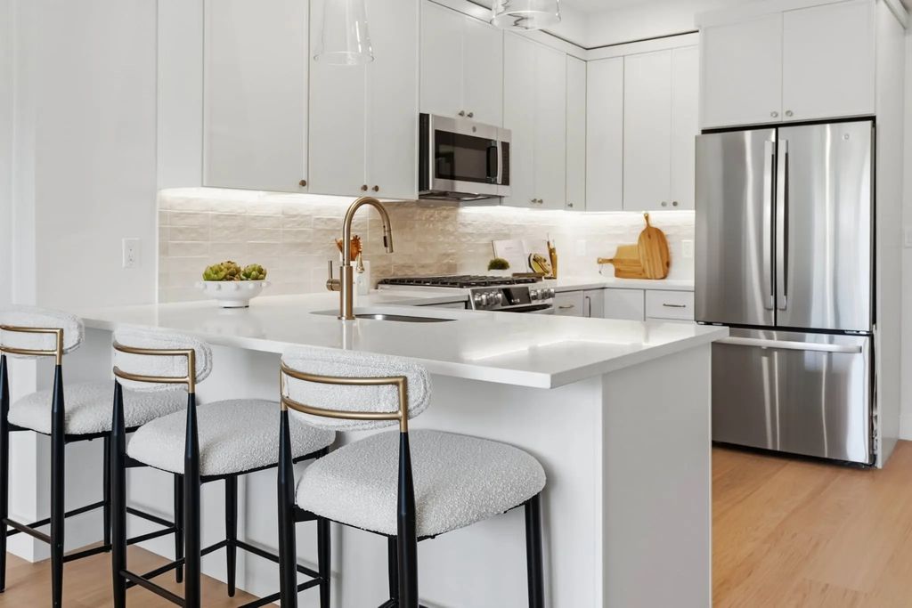 28 Geneva St #303, Boston