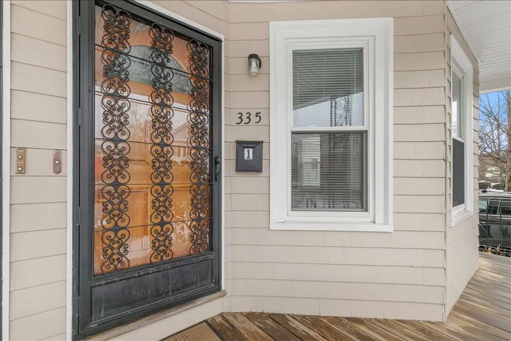 335 Salem Street #1, Medford