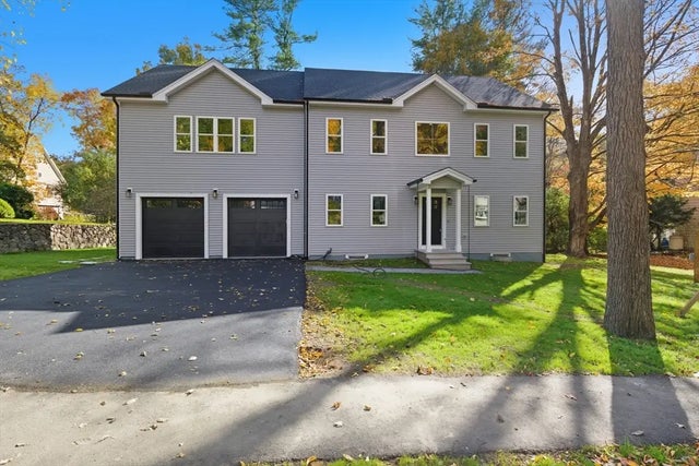 20 Pine Hill Rd, Lynnfield