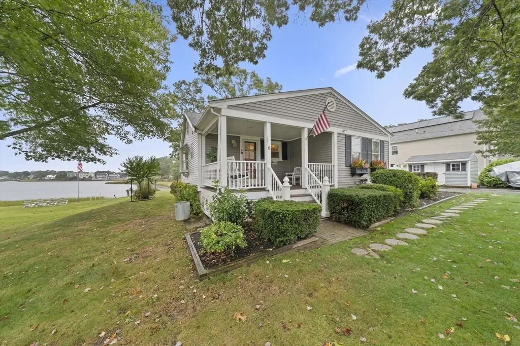 15 Broadmarsh Ave, Wareham