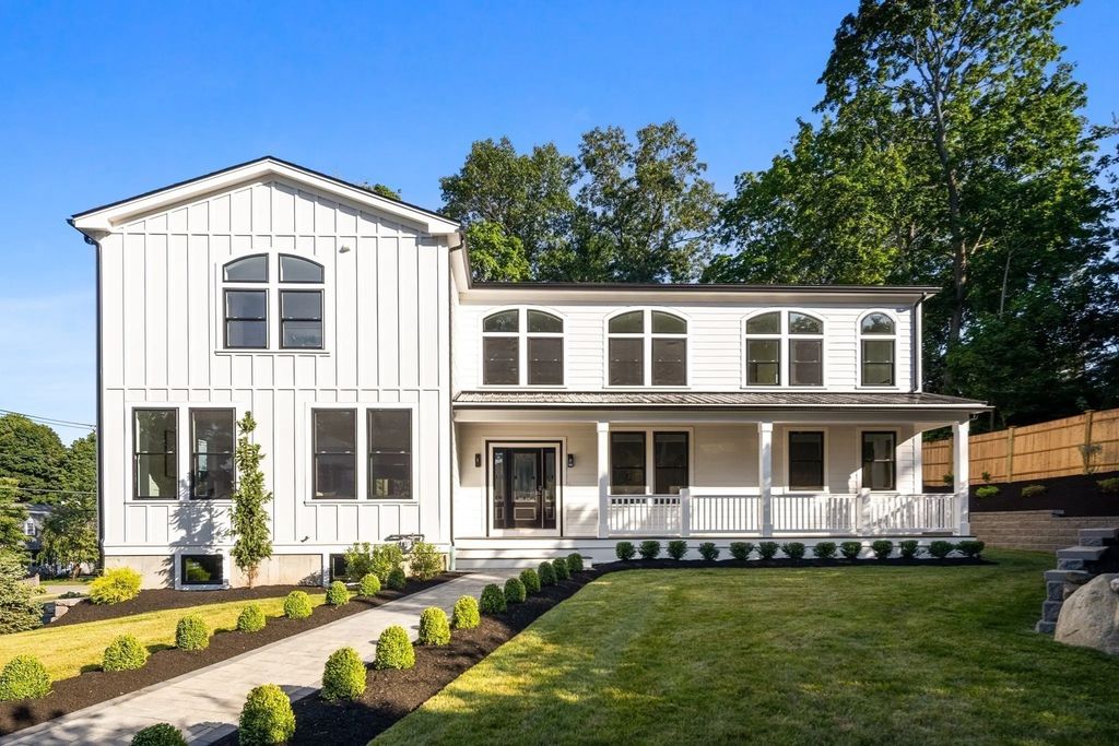 2 Atherton Rd, Winchester