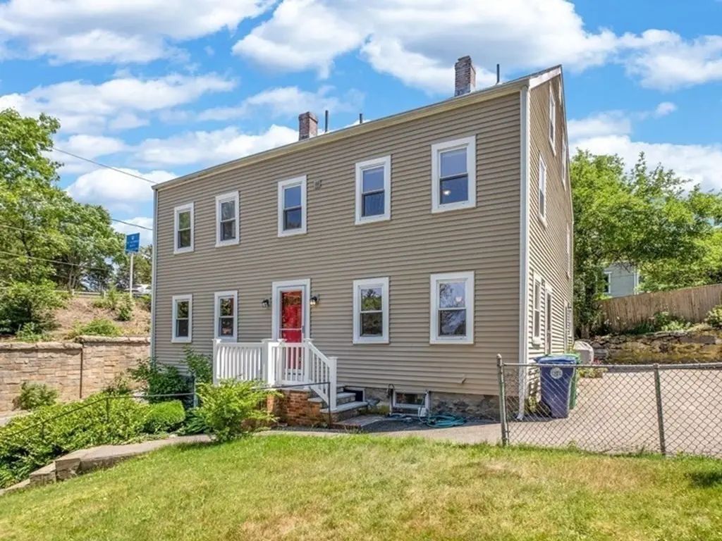 1302 Boylston St #1, Newton