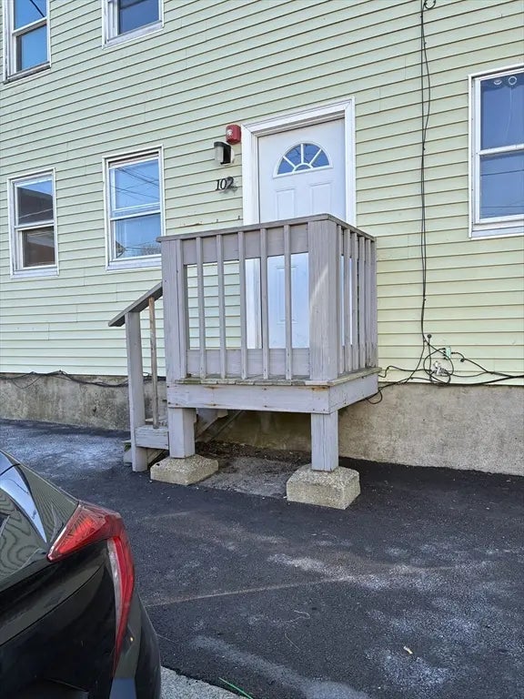 102 Pleasant Street #1, Gloucester