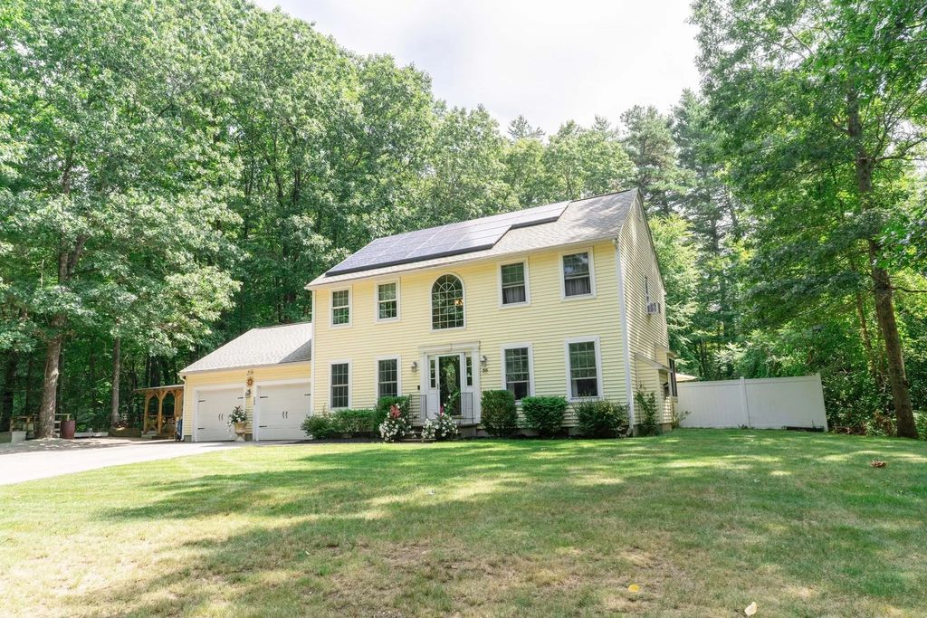 55 S Shore Dr, Sturbridge
