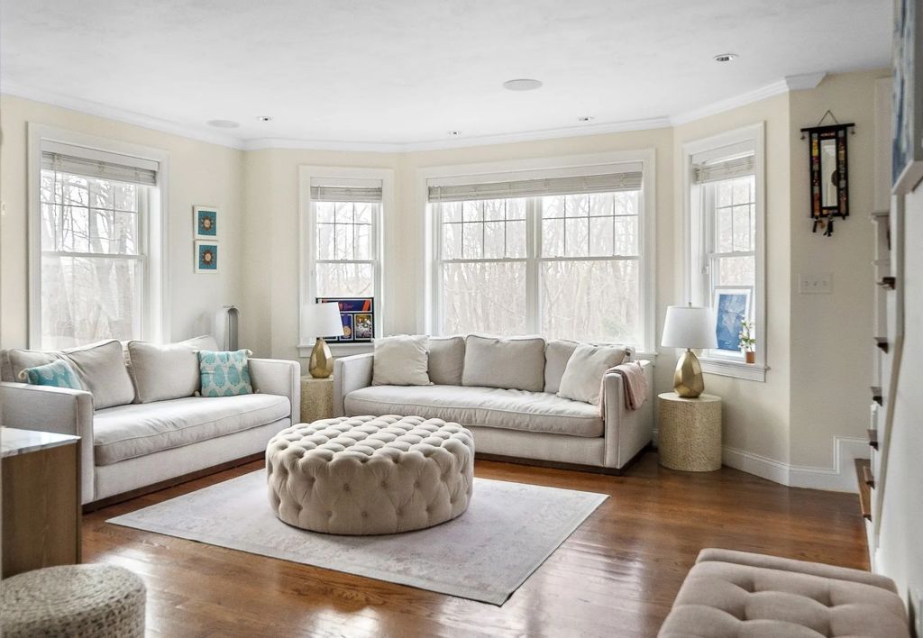 7 Gem Ave #7, Boston