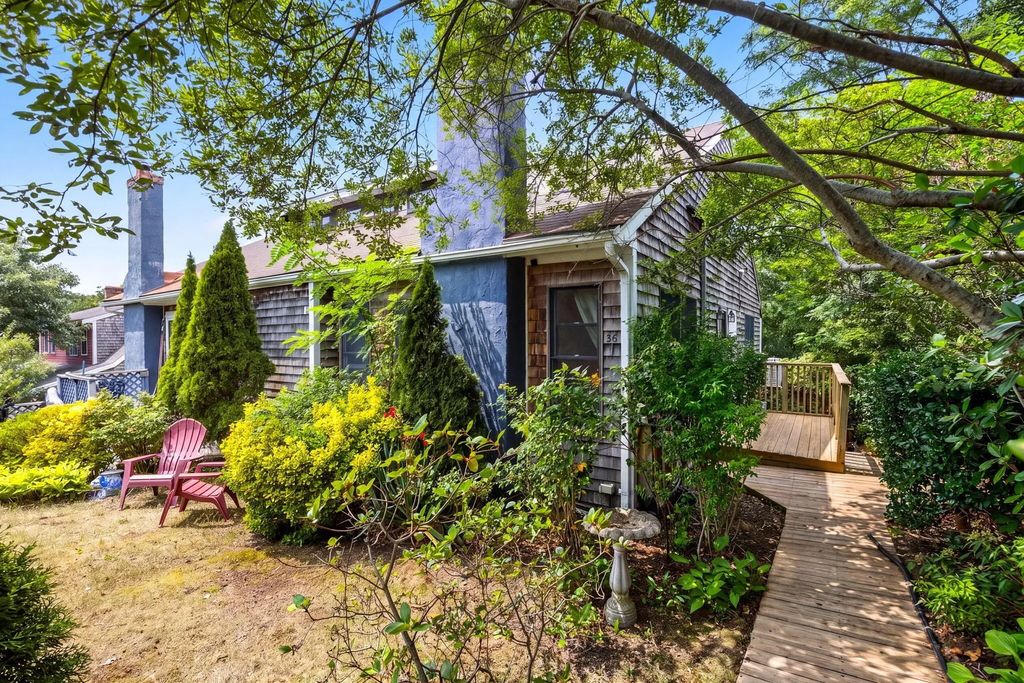 36 Nelson Avenue #unit 1, Provincetown