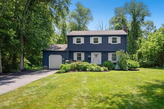 30 Eastview Rd, Hopkinton