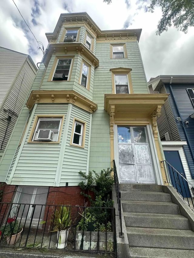 74 Trenton St, Boston