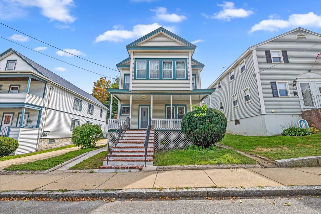 272 Shaw St, Lowell