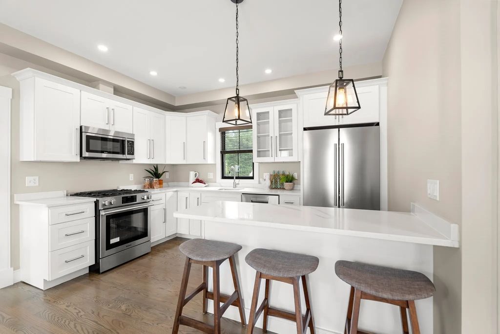 20 Plain St #20, Boston
