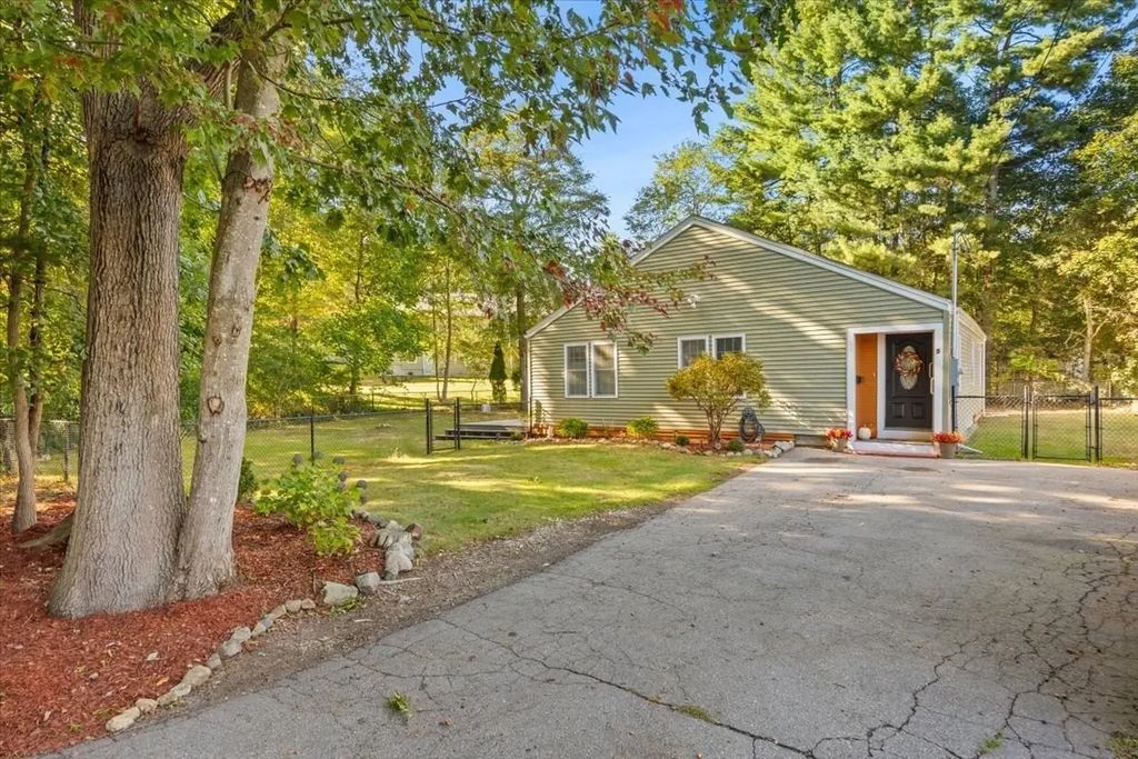 5 Wyman Rd, Randolph