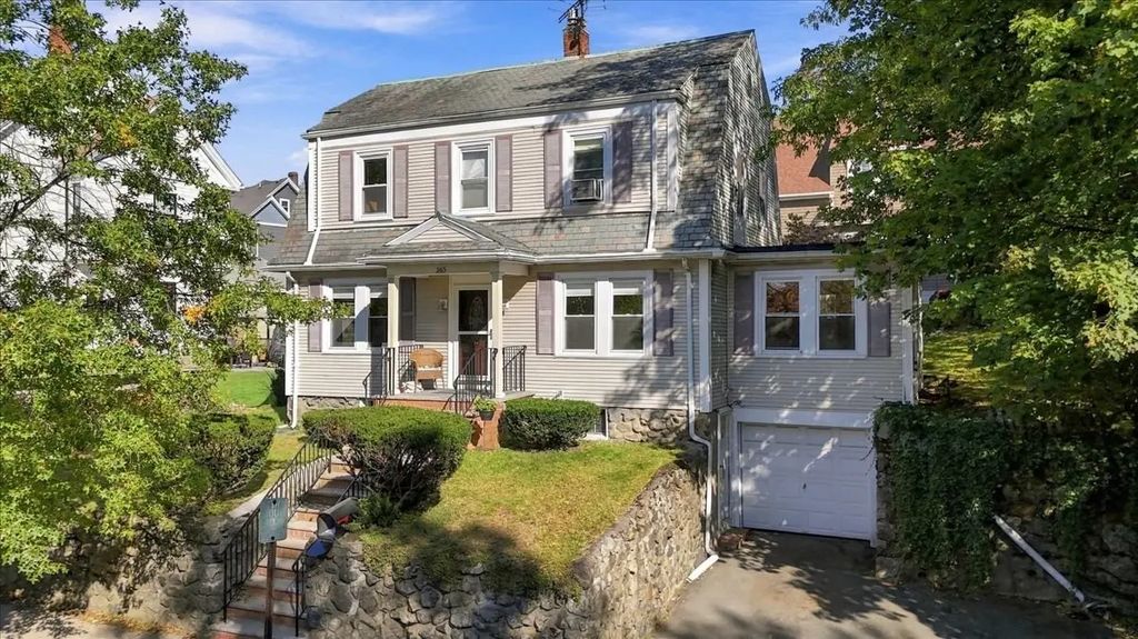 265 Main St, Melrose