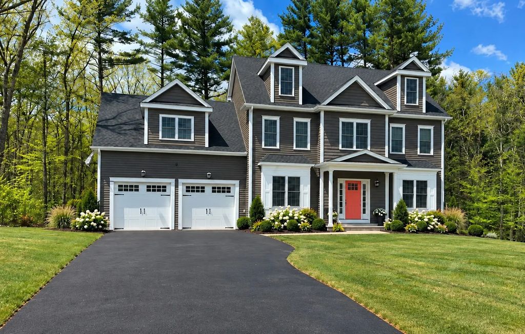 185 Hannah Dr, Northbridge