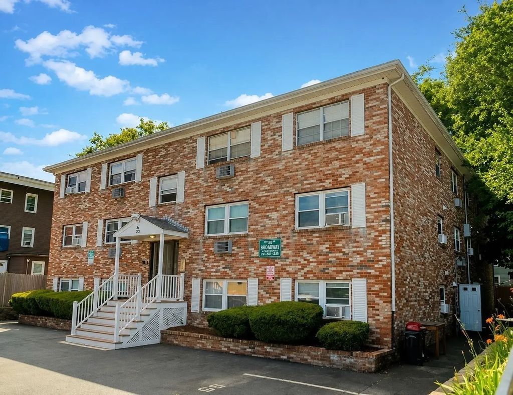 303 Broadway #b6, Lynn