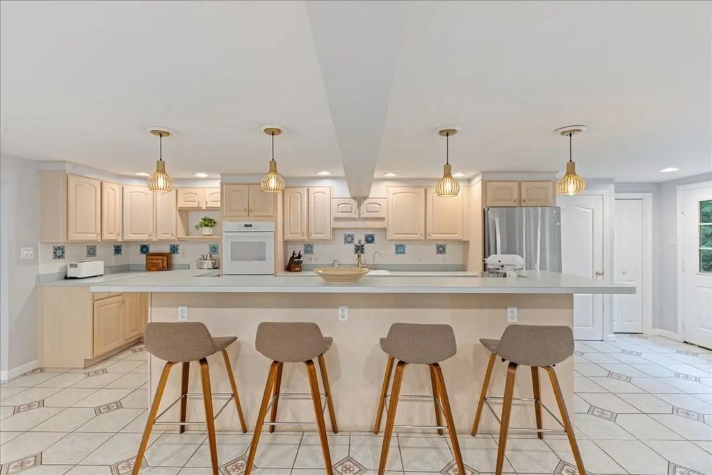 5 Line Brook Rd, Atkinson