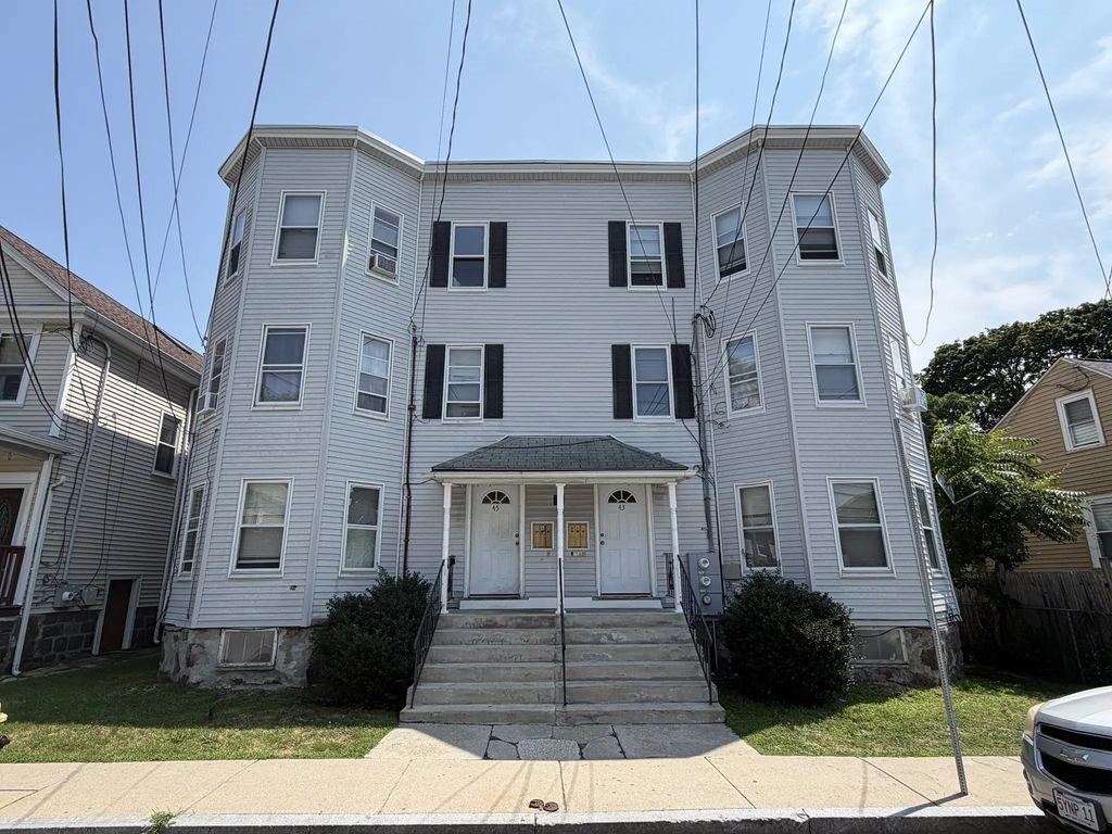 43-45 Sturbridge Street, Boston