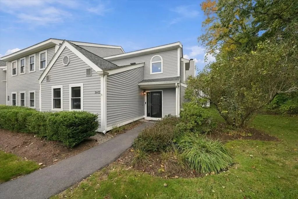 3601 Tuckers Lane #3601, Hingham
