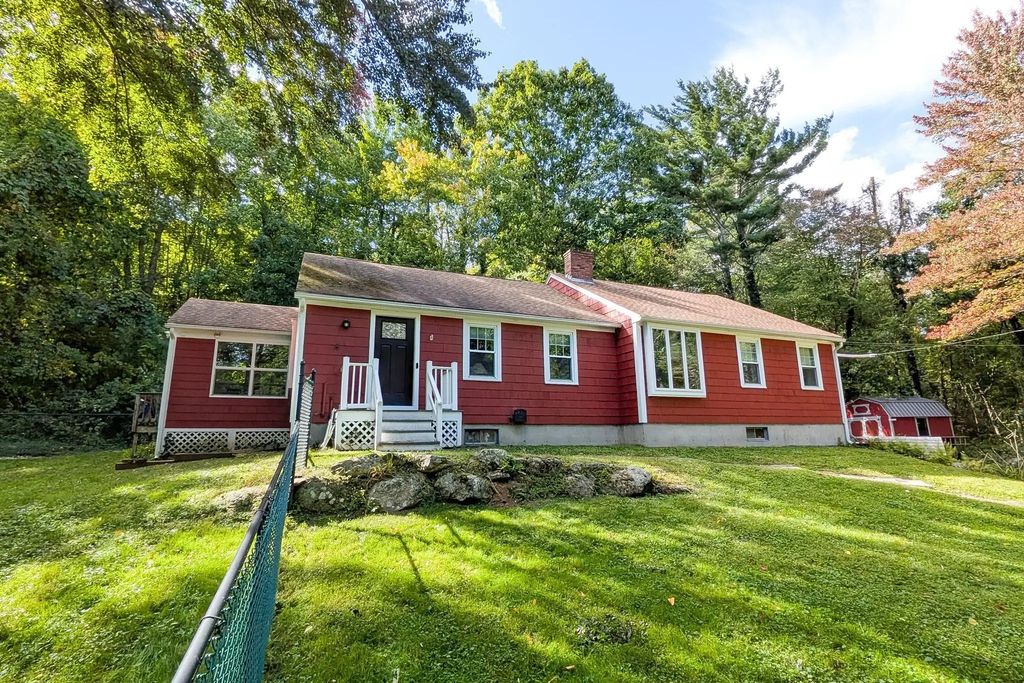 355 Coy Hill Rd, Warren